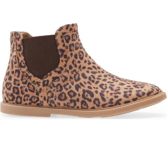 Tucker + Tate Nova Chelsea Bootie - Picture 5 of 7